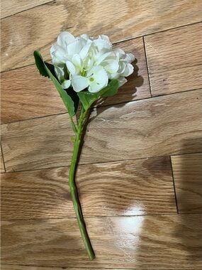 Home Accents Faux White Hydrangea Stem with Green Leaves